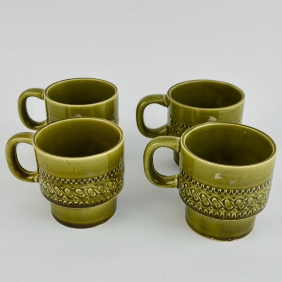 Japan Avocado Green Vintage Coffee Mugs Stacking Set of 4 - Picture 1 of 4